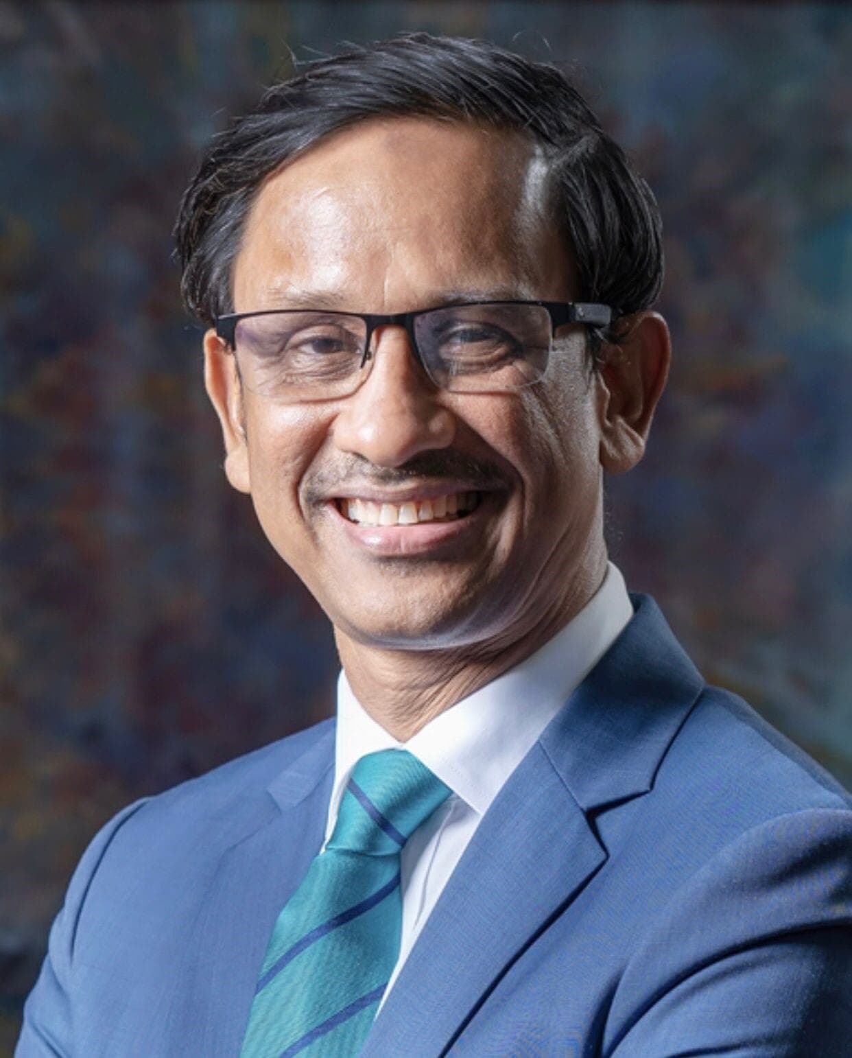 Arif Khan, CFA, FCMA